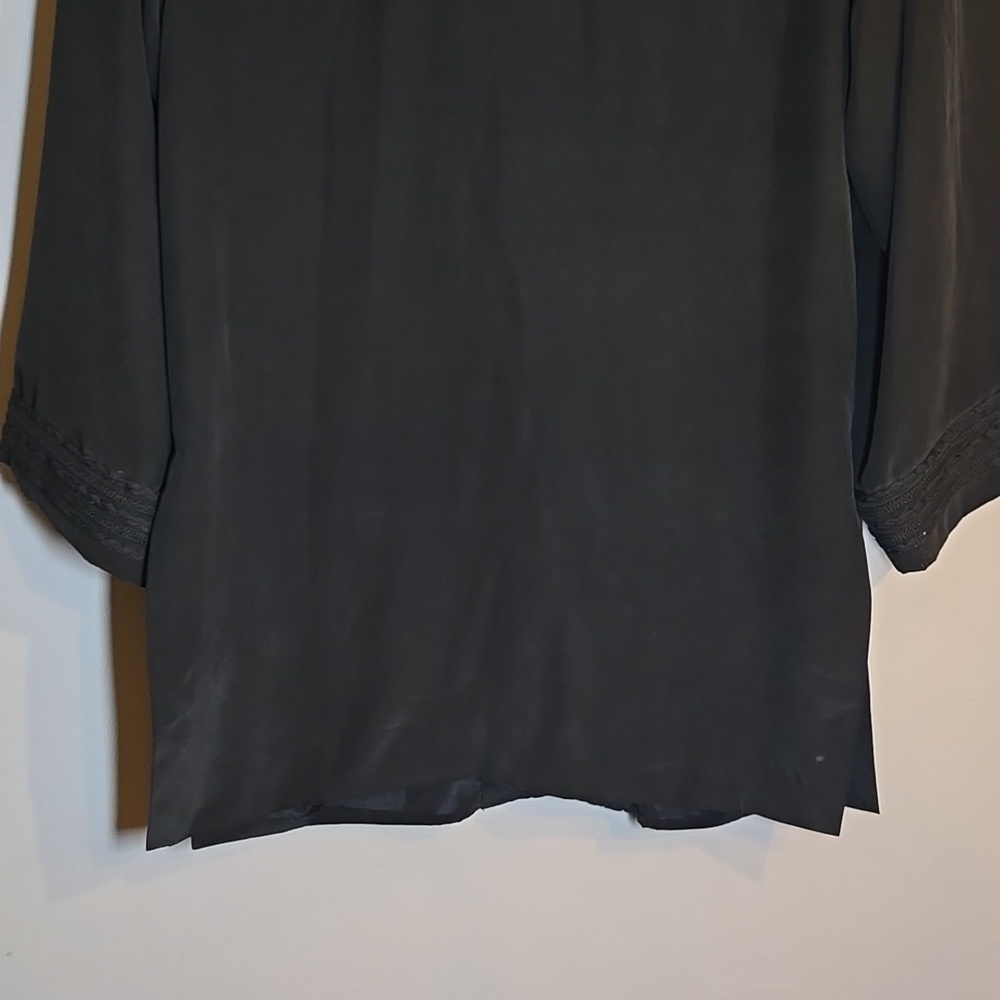 August Silk Silk Embroidered Wide Sleeved Button Front Lined Blouse Jacket NWOT - Picture 11 of 15